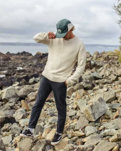 Passenger Knitwear|Winter Road Trip Essentials><noscript><img width=