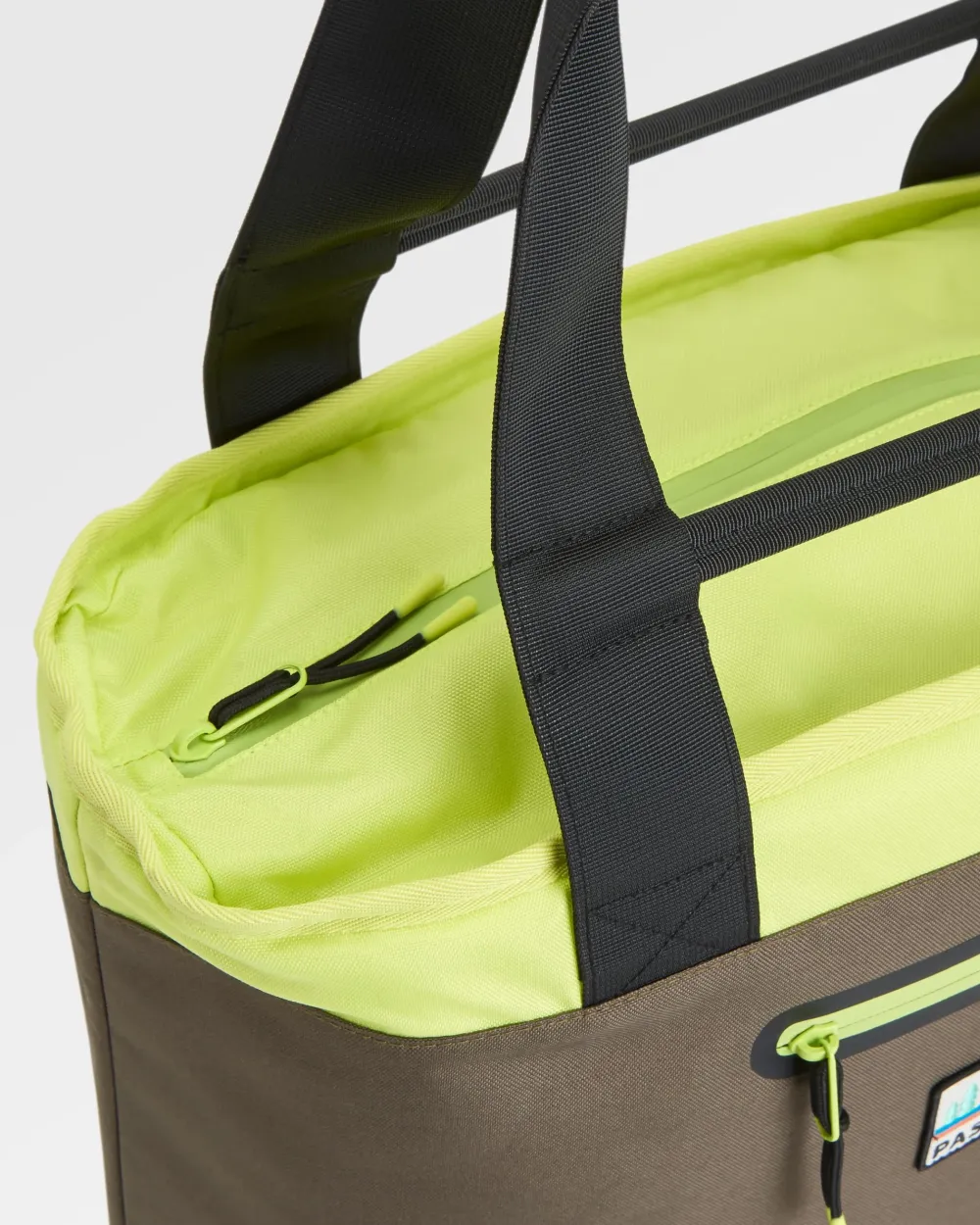 Passenger Backpacks & Bags|Backpacks & Bags>Tote Recycled Cooler Bag Khaki Multi