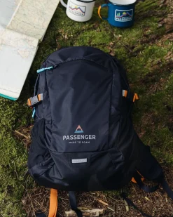 Passenger Backpacks & Bags|Backpacks & Bags>Track Recycled 20L Backpack Black