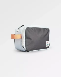 Passenger Backpacks & Bags|Backpacks & Bags>Travel Recycled Wash Kit Grey Olive/ Surf Spray