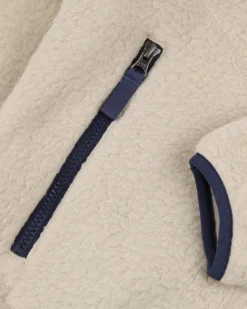 Passenger Fleece|Fleece><noscript><img width=