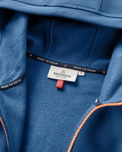 Passenger Hoodies & Sweatshirts|Fleece><noscript><img width=