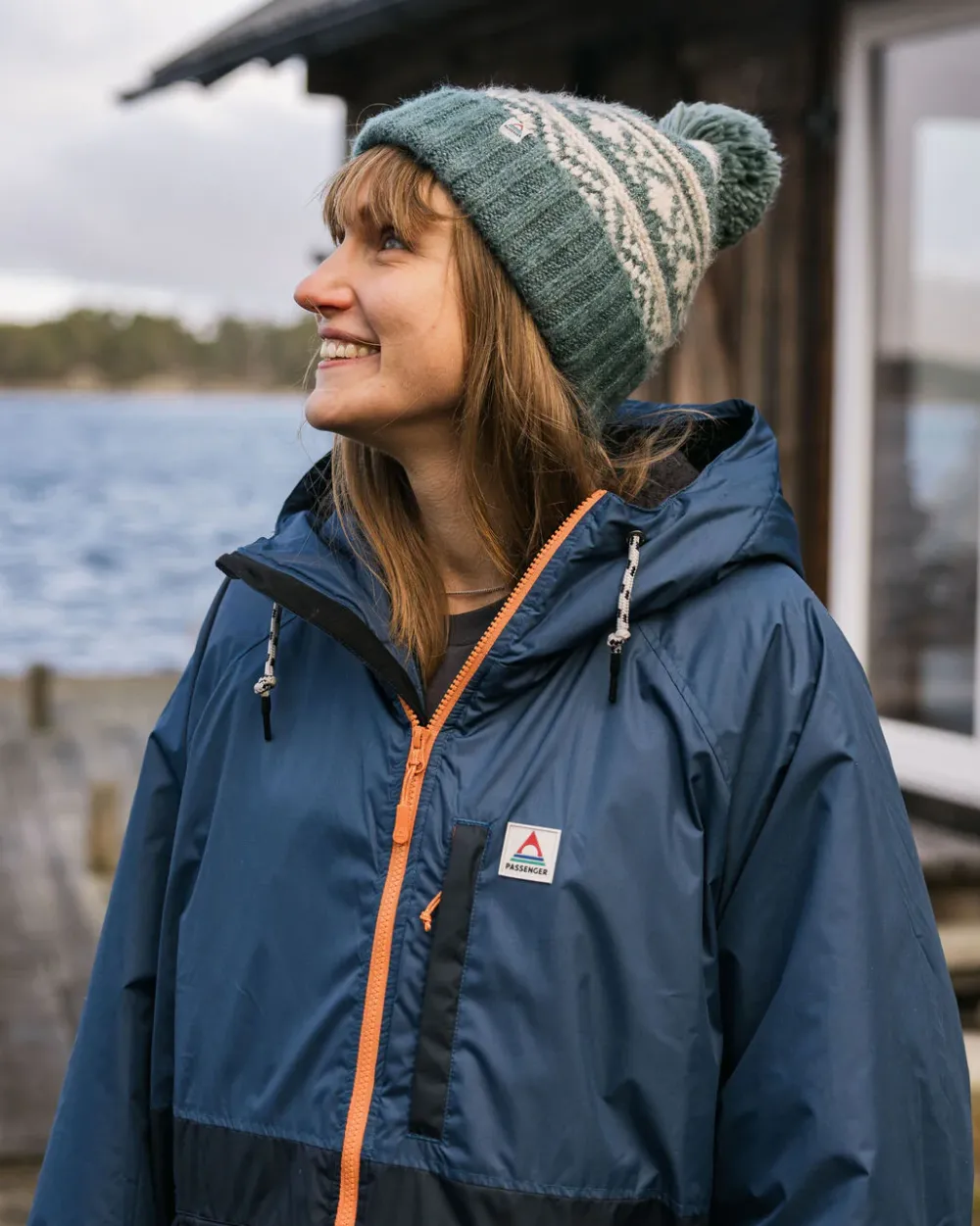 Passenger Changing Robes & Ponchos|Changing Robes & Surf Ponchos>Waves Recycled Sherpa Lined Changing Robe Dark Denim/ Deep Navy