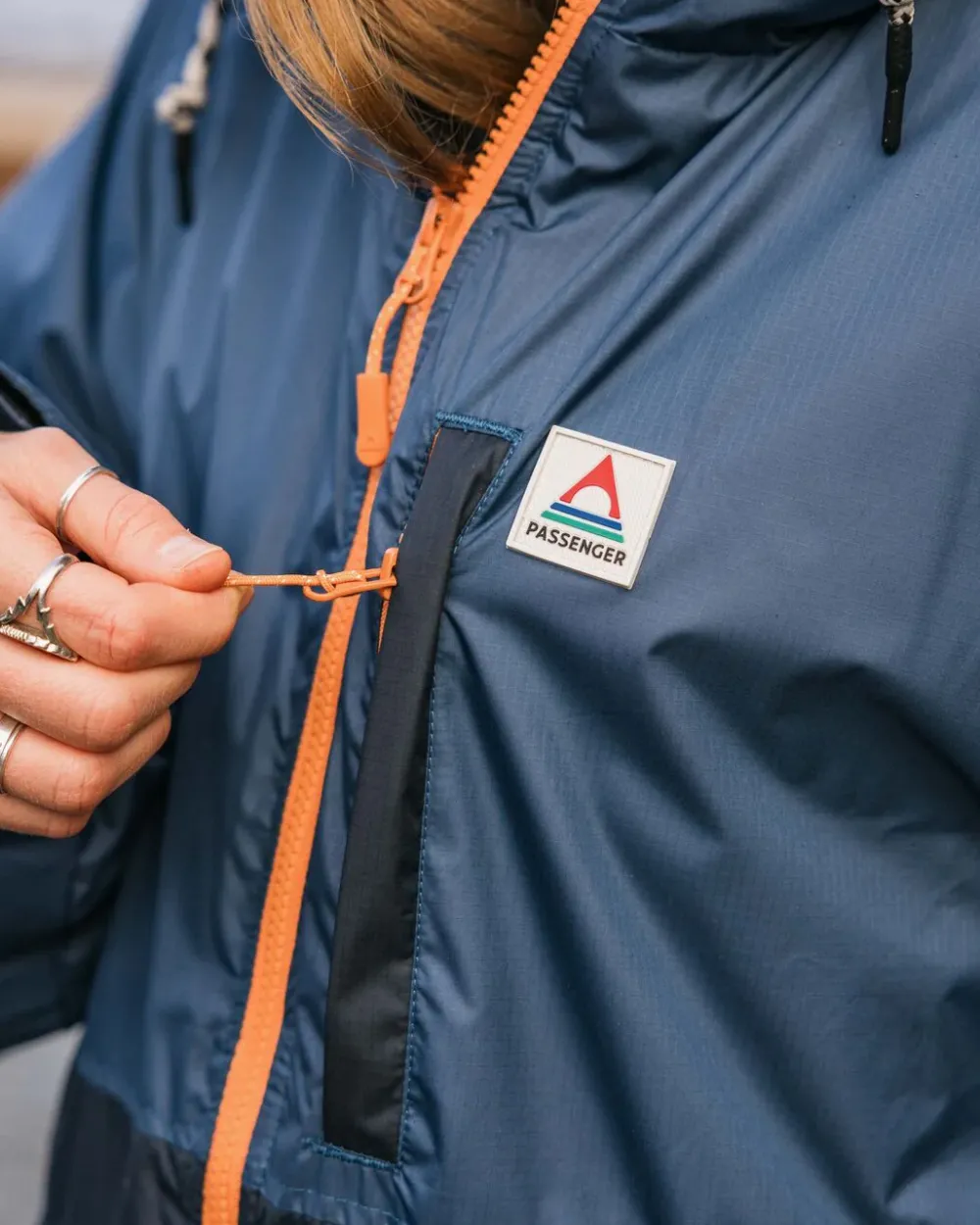 Passenger Changing Robes & Ponchos|Changing Robes & Surf Ponchos>Waves Recycled Sherpa Lined Changing Robe Dark Denim/ Deep Navy