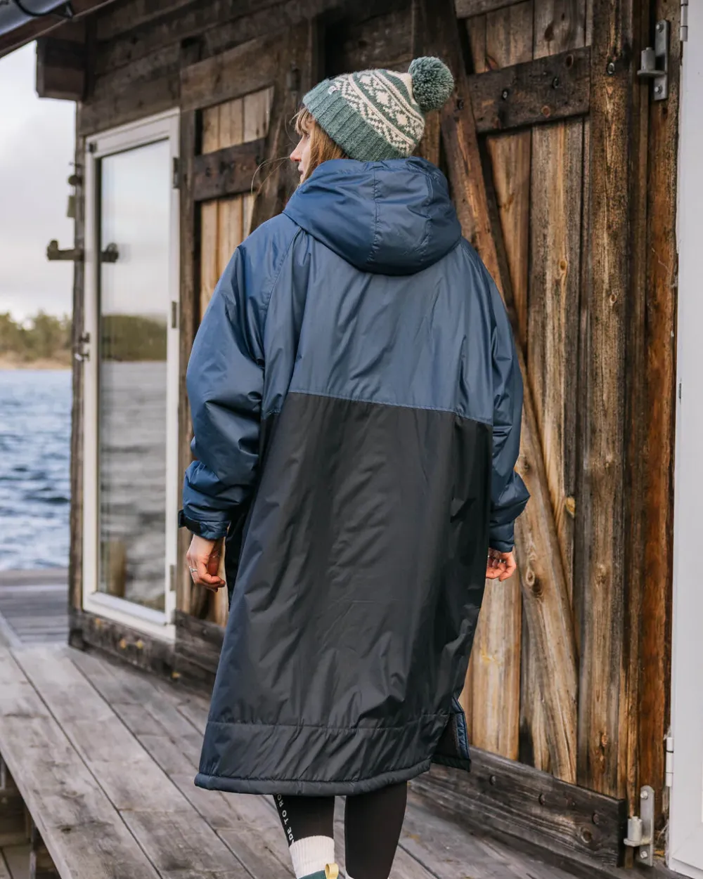 Floris van Bommel Changing Robes & Ponchos|Changing Robes & Surf Ponchos>Waves Recycled Sherpa Lined Changing Robe Dark Denim/ Deep Navy
