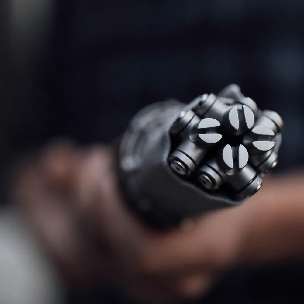 Floris van Bommel Outdoor Living|Outdoor Living>Wolf and Grizzly Grill (without Fire Set) Stainless Steel