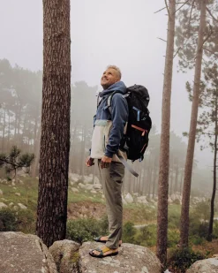 Passenger Fleece|Fleece><noscript><img width=